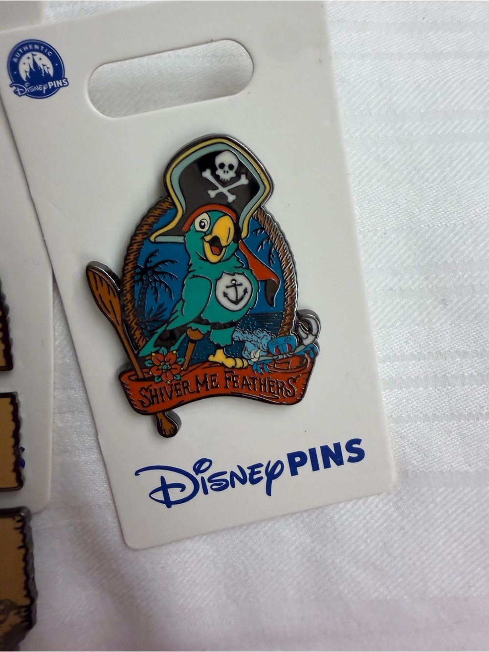 Disney pirates of the Caribbean pin set - Picture 5 of 5